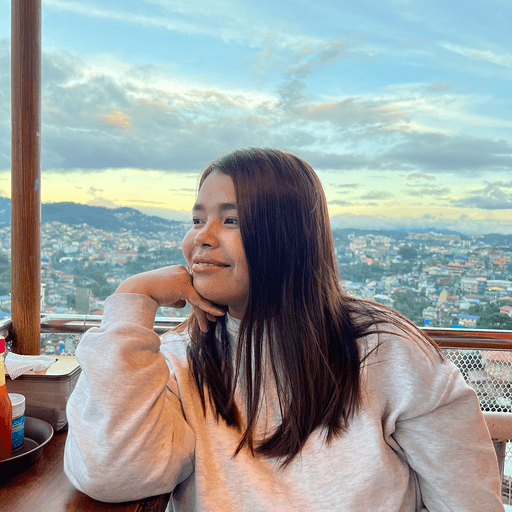 Maureen — Executive Assistant